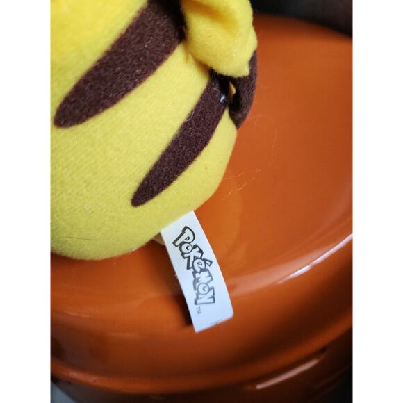 Pokémon PIKACHU Plush 6" Character Stuffed Toy Factory New W tag 2020 - Picture 4 of 8